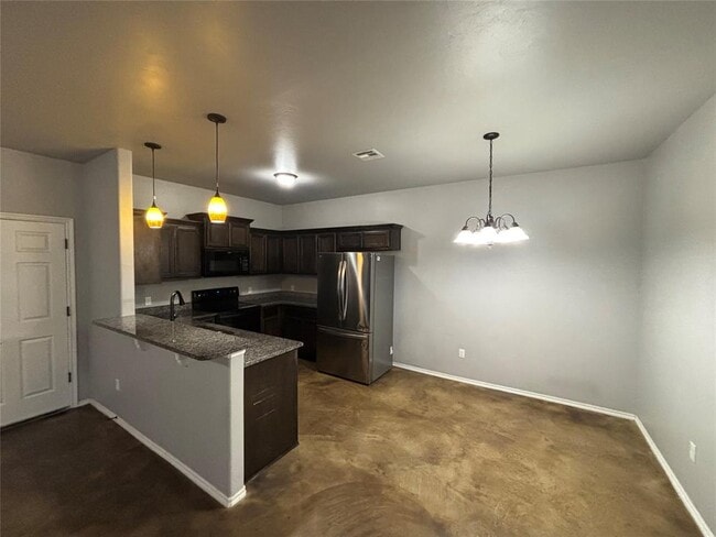 Building Photo - 1852 Cypress Ln