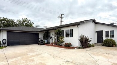 Building Photo - 6472 Brown Cir