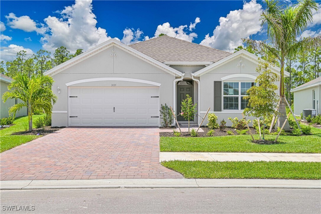 Foto principal - 3635 Rollingwater Wy