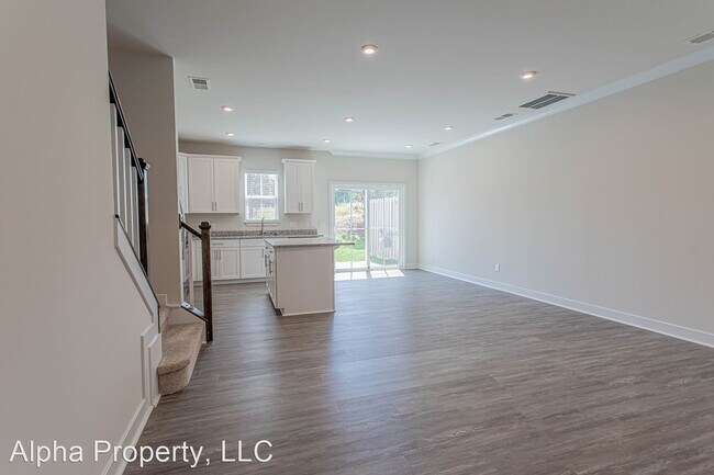 Foto del edificio - 3 br, 2.5 bath House - 225 Clearwood Dr