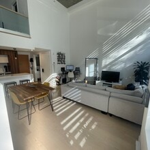 Building Photo - 2615 Rue Augustin-Cantin