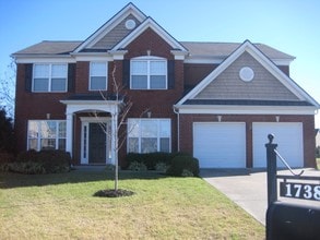 Building Photo - 1738 Bastante Ct