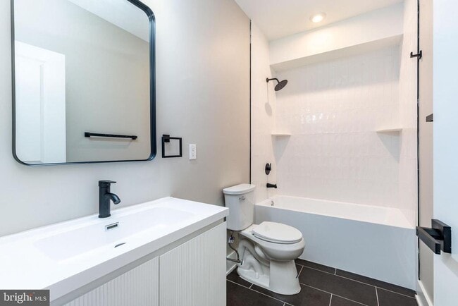 Building Photo - 2048 N 3rd St