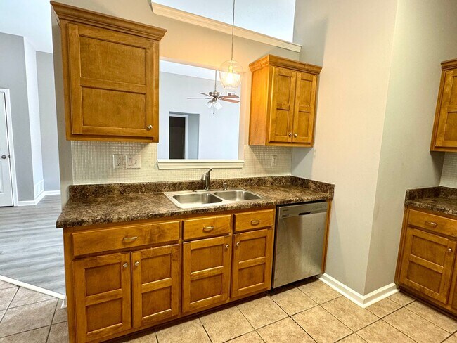 Building Photo - 7727 Cassidy Dr