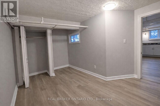 Photo du bâtiment - 480 Weller St