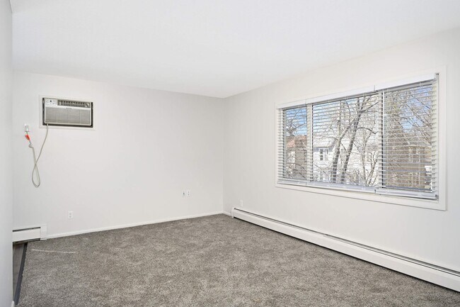Foto del edificio - 3625 Aldrich Ave S