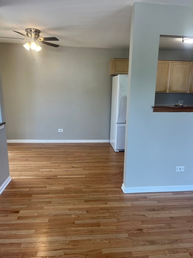 Building Photo - 12221 Fairway Cir