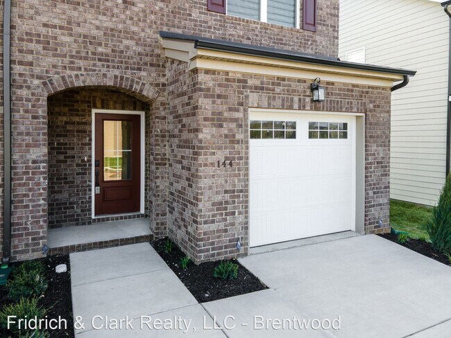 Foto del edificio - 3 br, 2.5 bath House - 144 Fister Drive