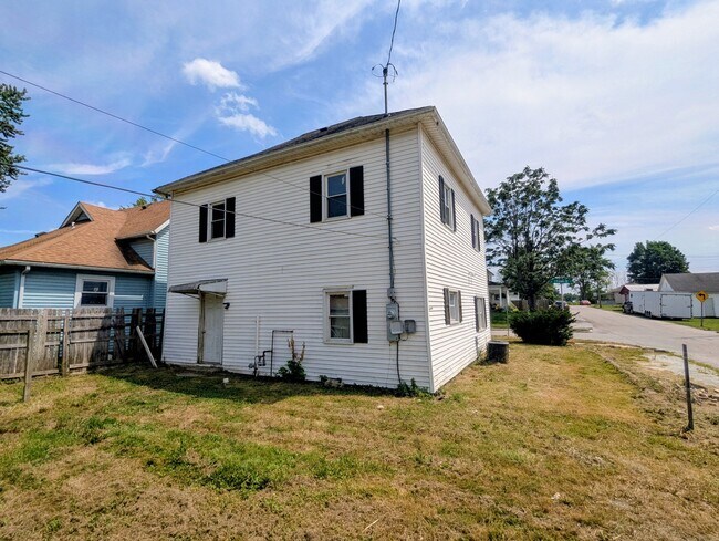 Foto del edificio - 822 W Franklin St