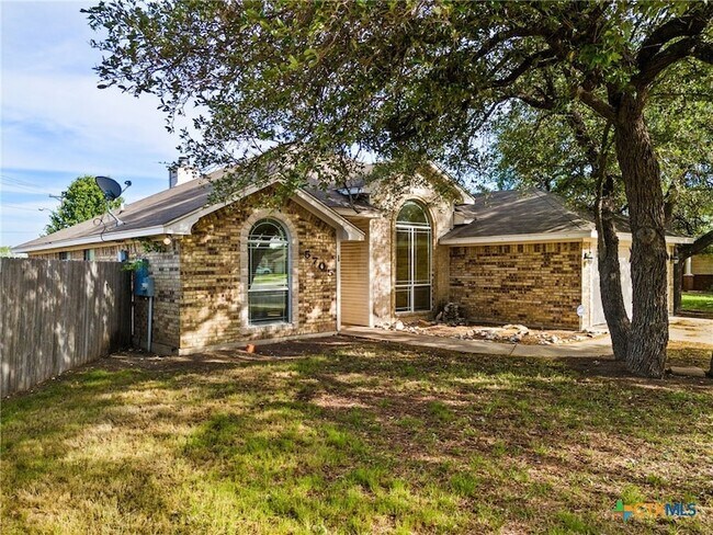 Foto del edificio - 5705 Bald Ridge Ct