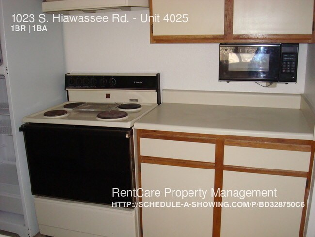 Building Photo - 1023 S Hiawassee Rd
