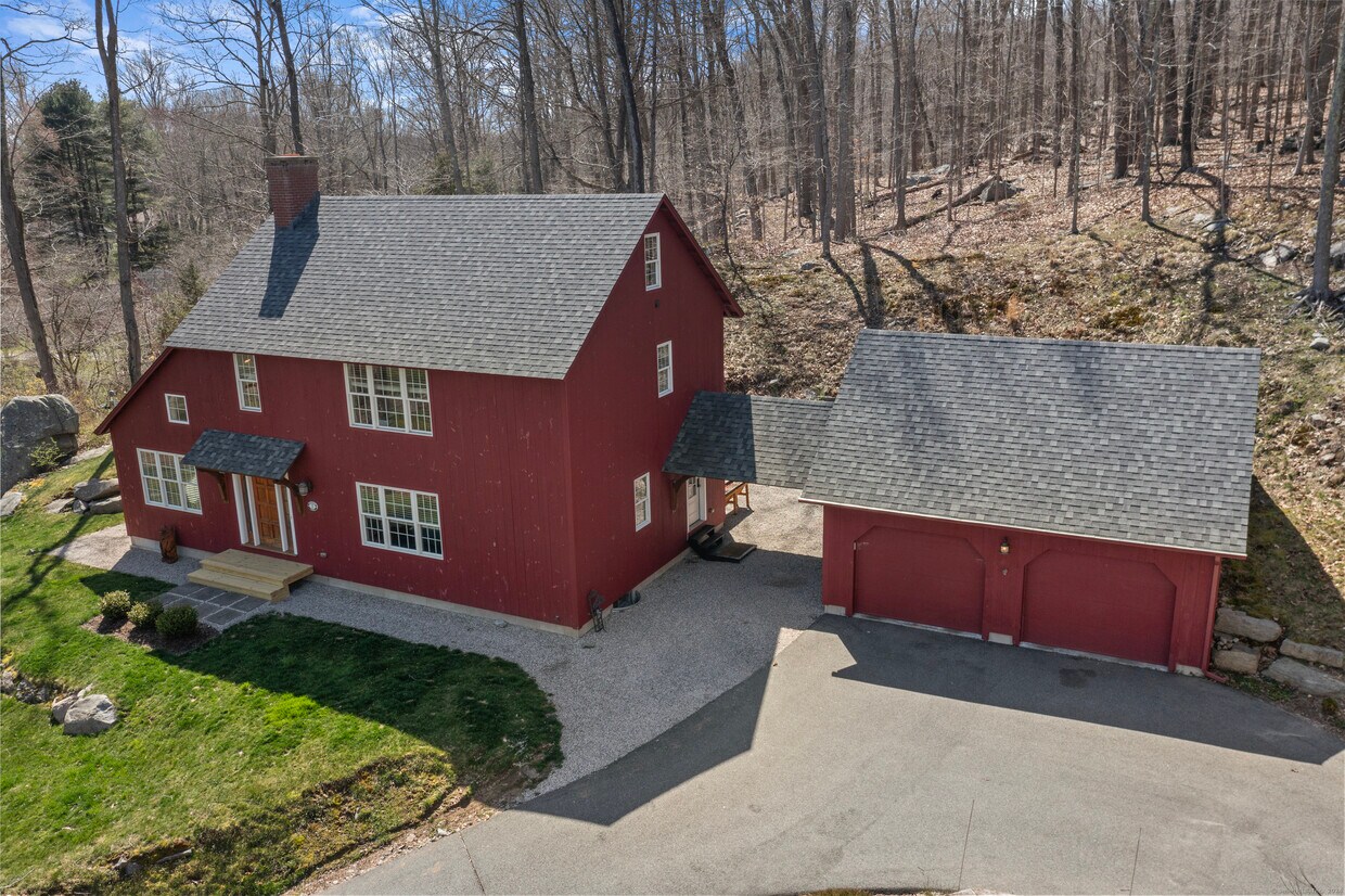 2 Primrose Ln, Essex, CT 06426 House Rental in Essex, CT