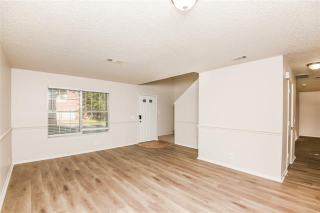 Building Photo - 1220 Cheyenne Ct
