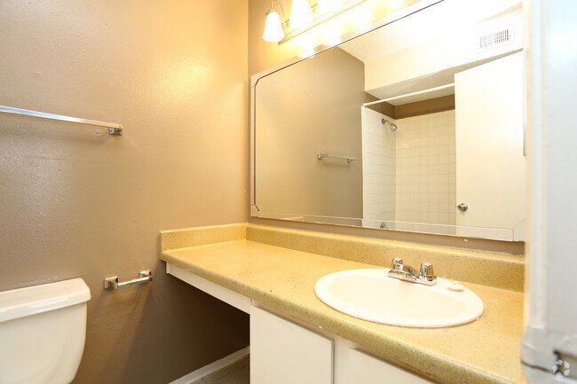 Hemingway House Apartments Odessa Tx Apartments Com