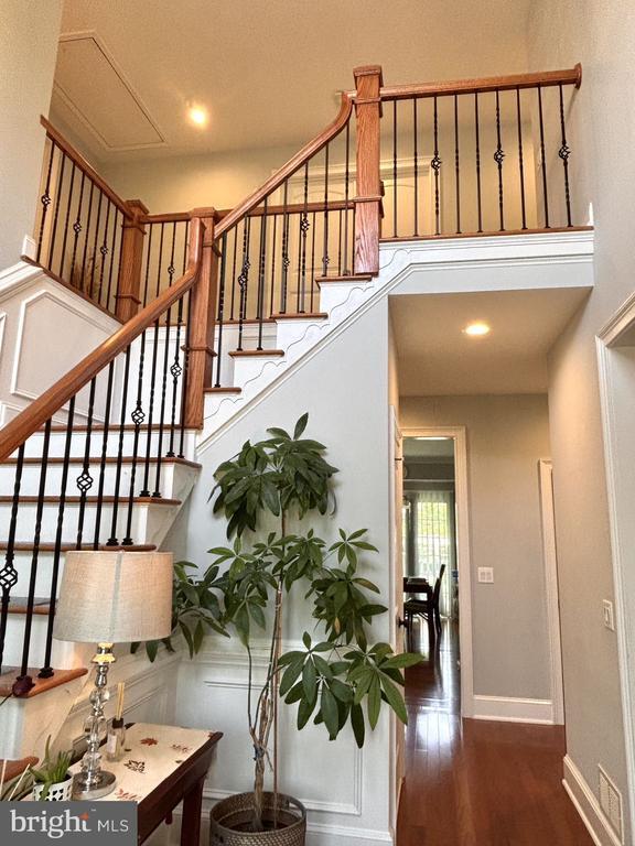 Foto principal - 288 N Harrison St