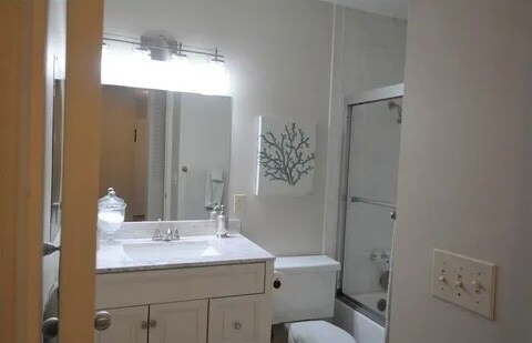 Foto principal - 2562 Walnut Blvd