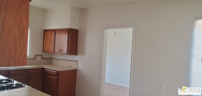 Building Photo - 66781 Vista Pl