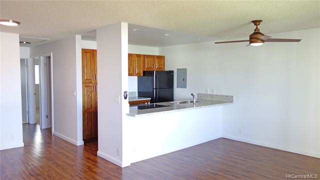 Building Photo - 46-263 Kahuhipa St