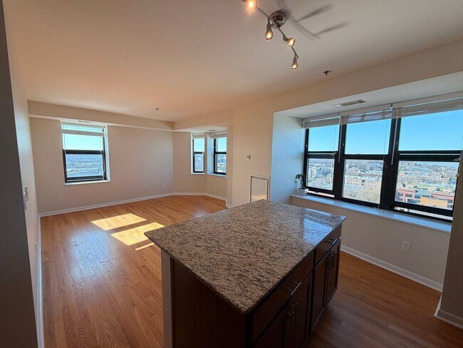 Foto del edificio - 1337 W Fargo Ave