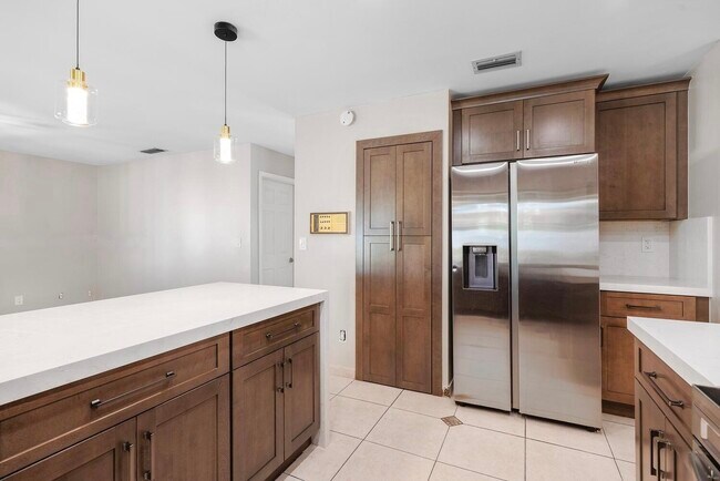 Foto del edificio - 14020 SW 38th St