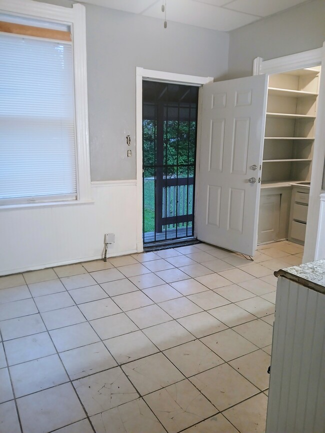 Kitchen looking out to back yard - 2252 Whitney Ave