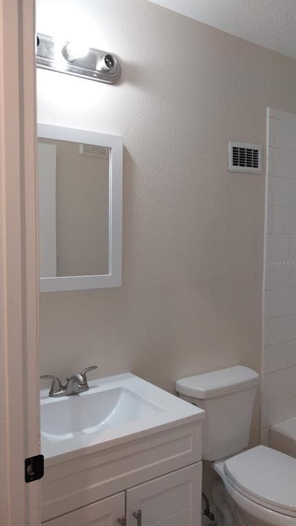 Building Photo - 761 Caribbean Dr