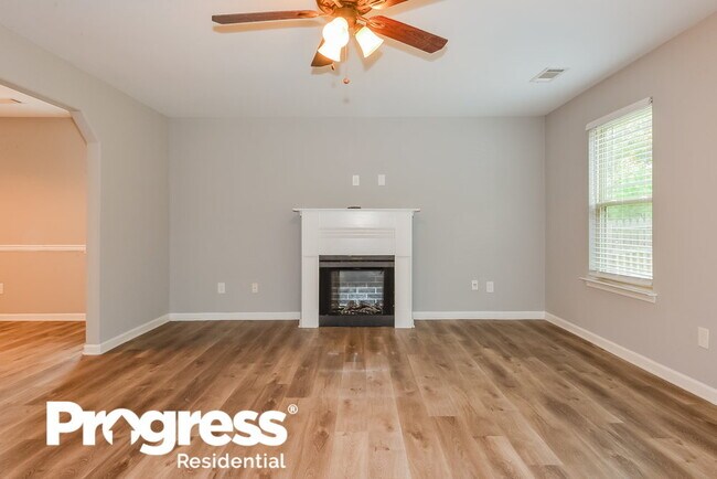 Building Photo - 141 Pristine Dr