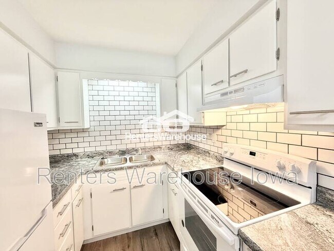 Foto del edificio - 211 S Green St