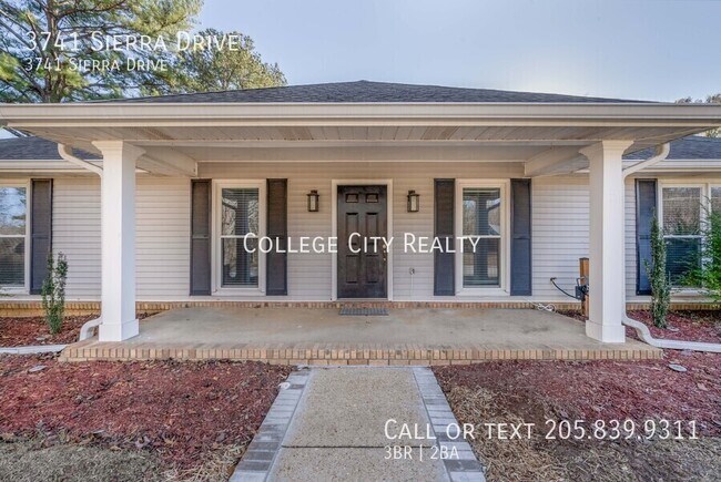 Building Photo - 3741 Sierra Dr