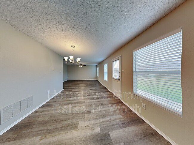 Foto del edificio - 5324 New Castleton Ln