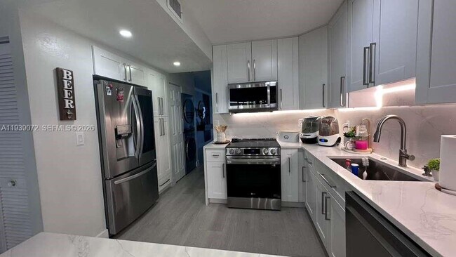 Foto del edificio - 7360 W 29th Ave