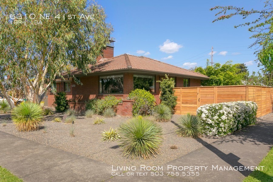 Primary Photo - 6310 NE 41st Ave