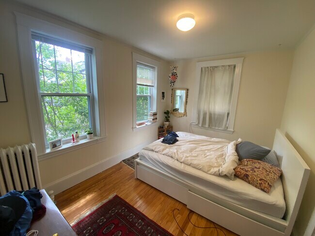 Foto del edificio - 156 Summer St