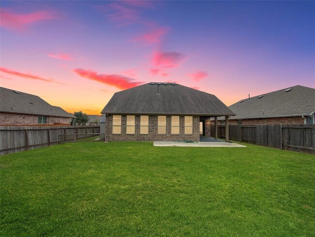 Building Photo - 3799 Wright's Landing Dr