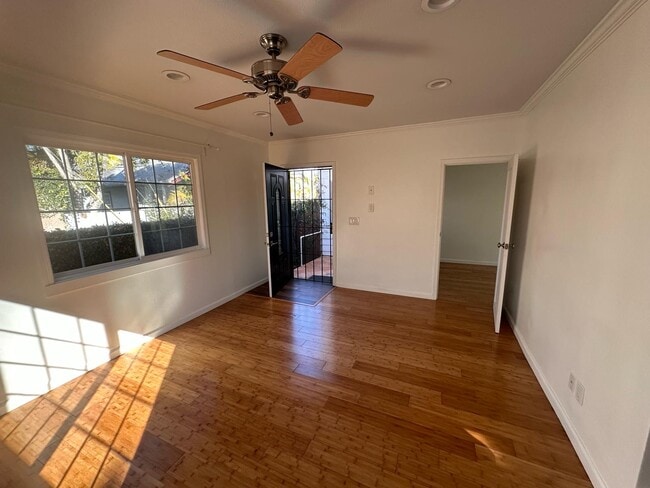 Entrance to the unit and bedroom - 2629 Meade Ave