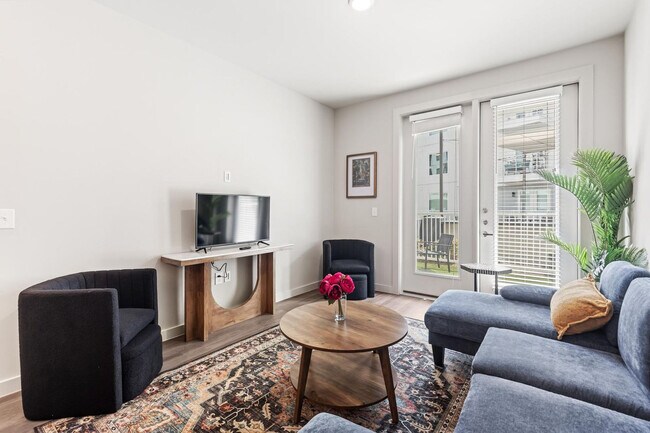 Foto del edificio - 5820 1/2 Cameron Rd