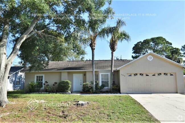 Building Photo - 4490 Camberly St