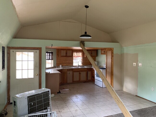 Foto del edificio - Cozy 800 Sq Ft Retreat: Your 1-Bedroom Oas...
