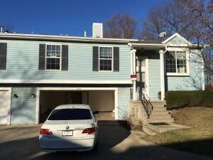 Primary Photo - 3802 N Lakeside Dr