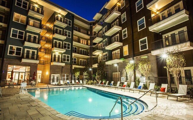 Foto del edificio - 205 S Kings Dr