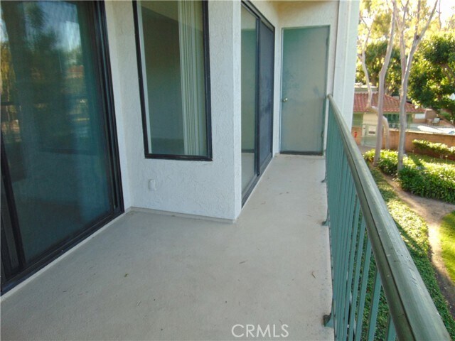 Foto del edificio - 2203 Apricot Dr