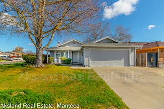 Building Photo - 15046 Cambridge Dr