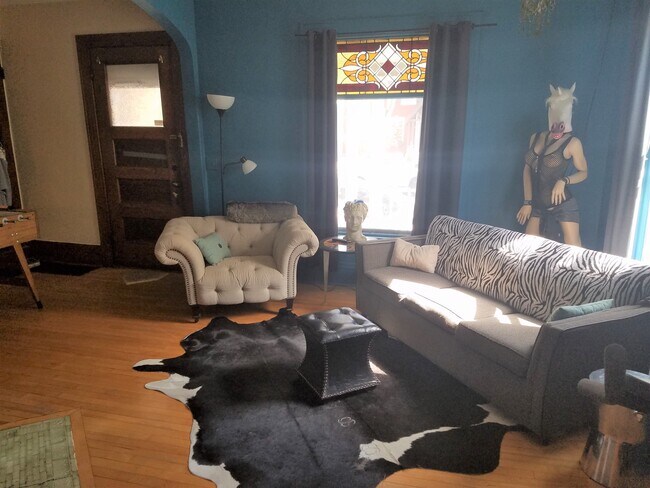 Building Photo - 3132 Holmes Avenue