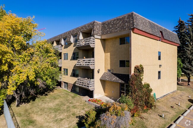 Photo du bâtiment - Dalgetty Village