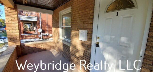 Building Photo - Schiff Ave 1026