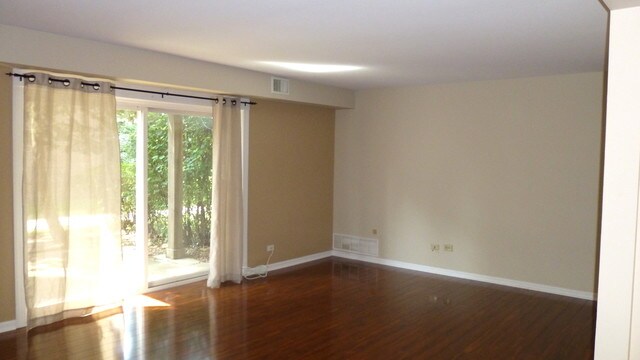Foto principal - 2301 Beau Monde Ln