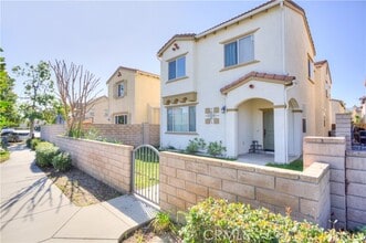 Building Photo - 469 Niagara Ct