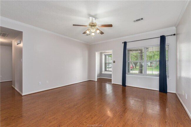 Building Photo - 4005 Stony Creek Ln