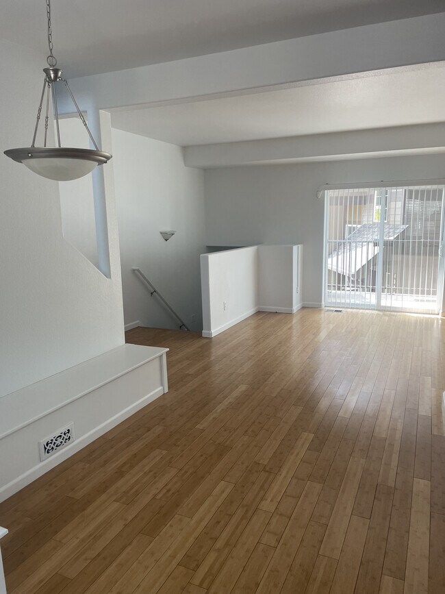 Foto del edificio - 1109 Trask Heights