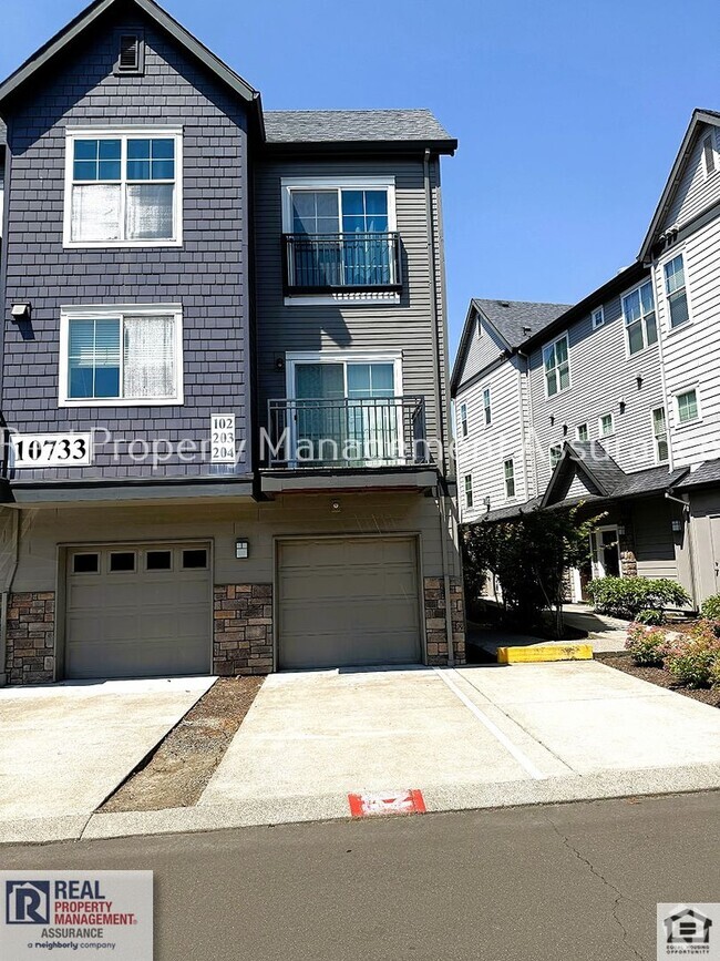 Building Photo - 10733 NE Red Wing Way